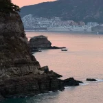 강릉 바다 여행, 바람이 강한 날 카페·해변 일정을 바꾸는 방법